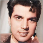 19 की उम्र में धर्मेंद्र की शादी प्रकाश कौर के साथ हुई थी जिनसे उन्हें सनी देओल, बॉबी देओल, अजिता और विजेता देओल बच्चे हुए.