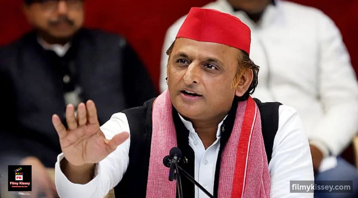 Akhilesh Yadav Education